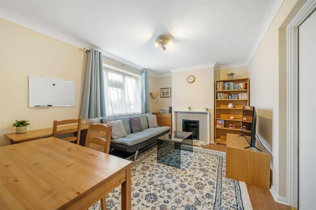 Cosy Entire One Bedroom Hideaway 布罗姆利 外观 照片